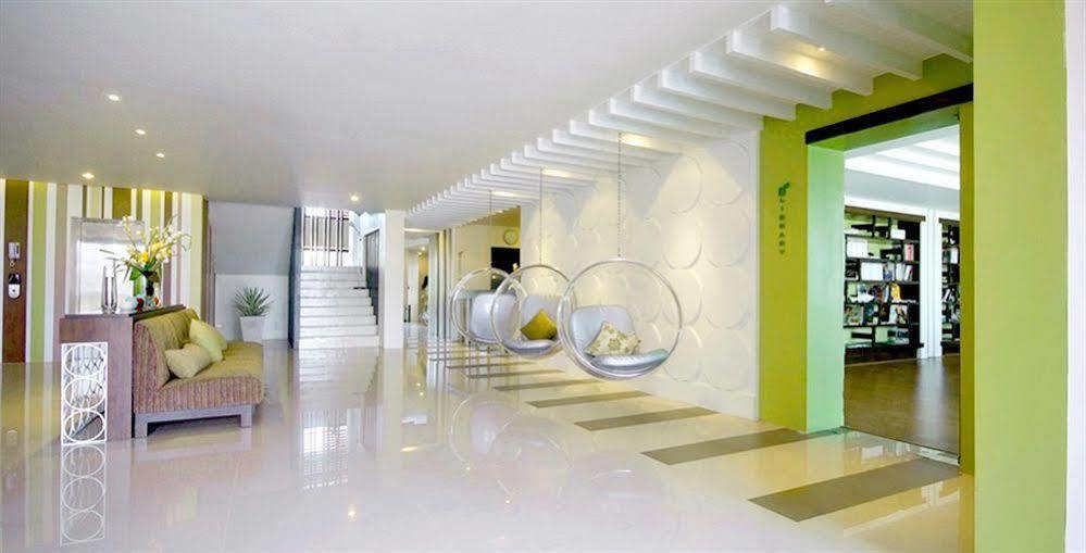 Silathip Huahin Serviced Apartment & Hotel Buitenkant foto