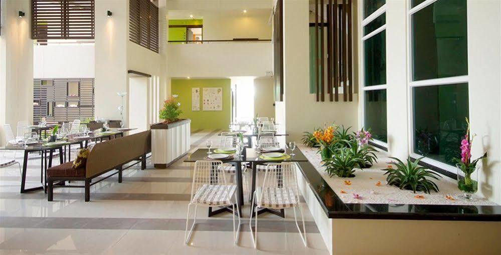 Silathip Huahin Serviced Apartment & Hotel Buitenkant foto