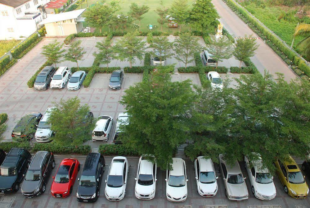 Silathip Huahin Serviced Apartment & Hotel Buitenkant foto